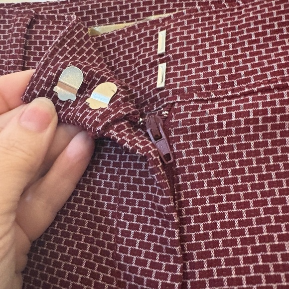 Dress pants maroon check pattern Size M - Picture 4 of 6